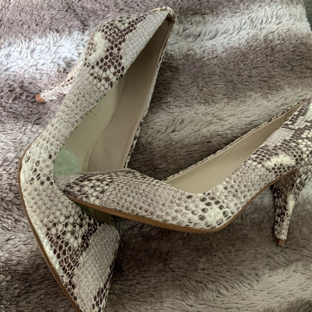 Shoes heels